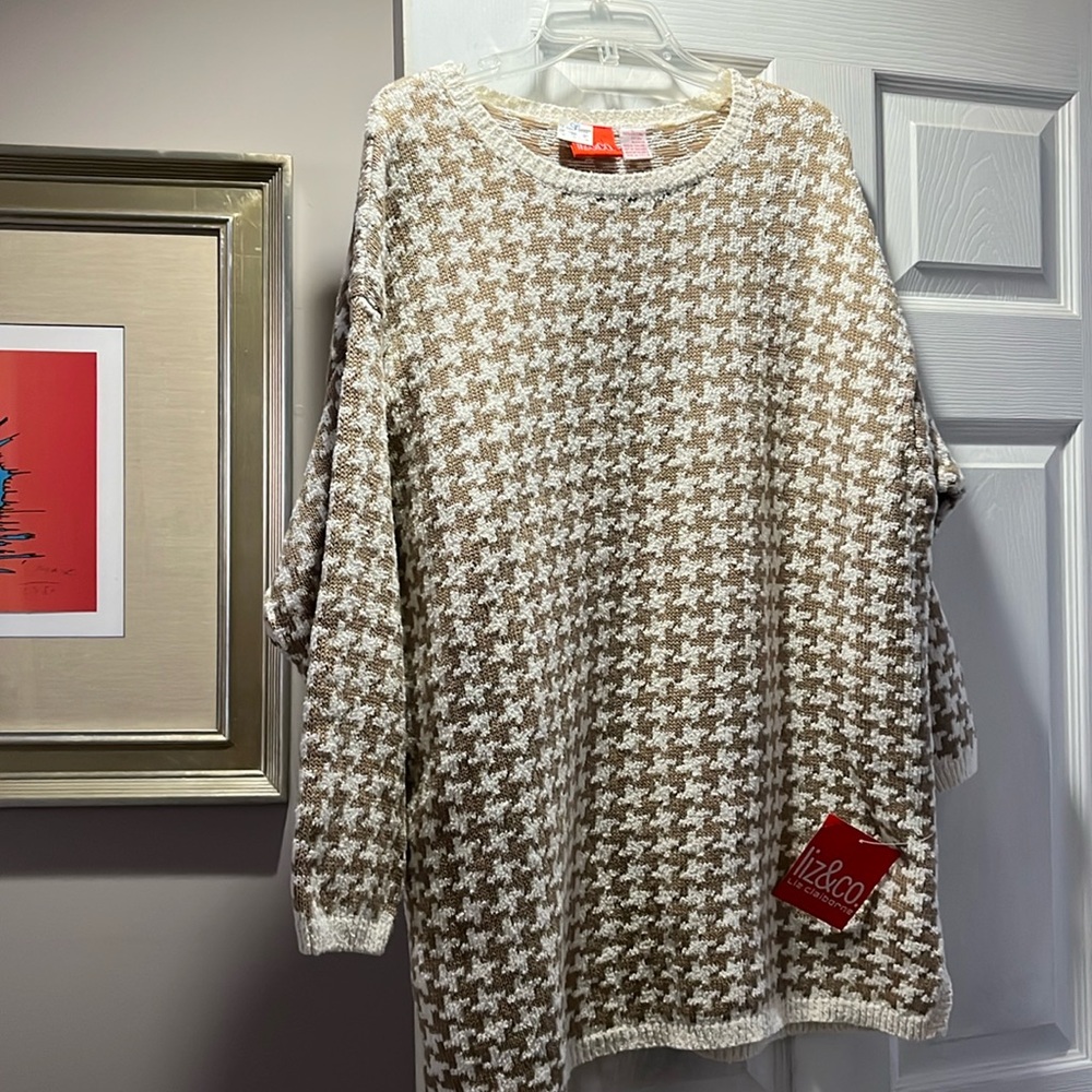 Liz Claiborne  nwt large roomy sweater